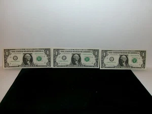 3x $1 Dollar Bills Consecutive Serial Numbers Series 2017A L86631645B-646-647 - Picture 1 of 10