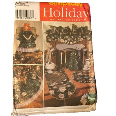 Simplicity Pattern 7846 Holiday Collection Uncut Factory Folded  - Image 1 of 4