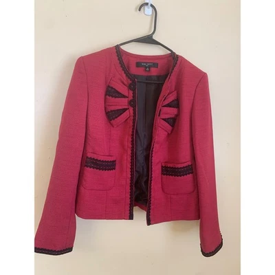 Blazer de Carrera Nine West Traje Chaqueta Rojo Frambuesa Negro Lazos de Encaje Foto 1 de 4