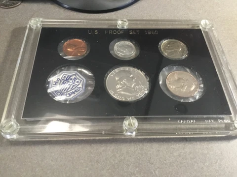 1960 U.S Mint Proof Set in government package & snazzy display Cover