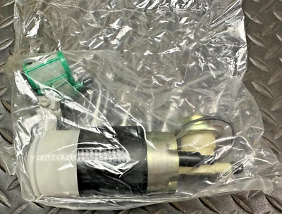 BOSCH Electric Fuel Pump - 61008 / 17042-D4500 - Fits Nissan Stanza 1987-1989 - Image 1 of 4