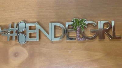 Henri Bendel portachiavi borsa ciondolo portachiavi da collezione - Immagine 1 di 4