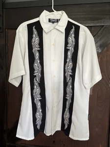 Camisa Ropa Libélula Vintage Para Hombre L Negra Abotonada Tribal Manga Corta - Imagen 1 de 6