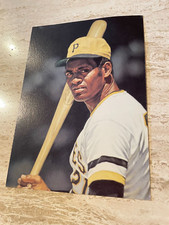 Roberto Clemente Arthur K. Miller  "Clemente" Postcard - Pittsburgh Pirates - EX