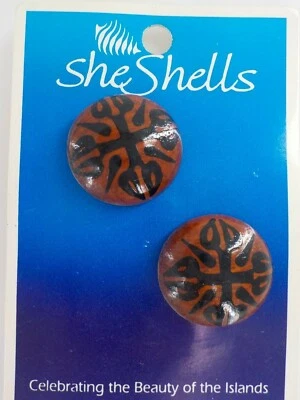 SHE SHELLS WOOD POST EARRINGS PAINTED BROWN AND BLACK HAWAIIAN FASHION BEACH NWT - Image 1 of 3