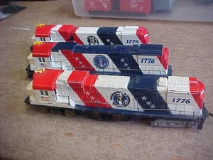 LOCOMOTORAS BICENTENARIAS HO TRAIN TYCO 1776 DE COLECCIÓN (PIEZAS) - Imagen 1 de 10