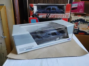 1/25 Boxed Model Schabak Ford Dealer Sierra Sapphire - Picture 1 of 7