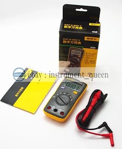 Fluke 106 Palm-sized Digital Multimeter Professional in the palm of your hand - Picture 1 of 9