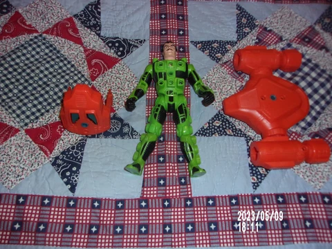 Centurions Vintage MAX RAY AND TIDAL BLAST Weapons System parts FROM 1986 Cover