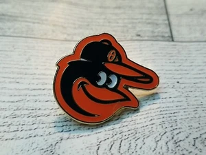 Baltimore Orioles Pin Team Logo Mascot Lapel Hat Cap MLB Baseball Collectable - Picture 1 of 10