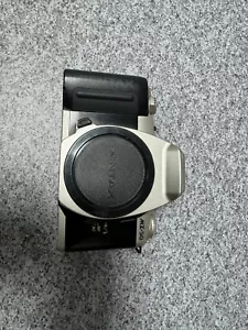 Pentax MZ-50 MZ50 35mm SLR Film Camera Body Silver - Picture 1 of 6