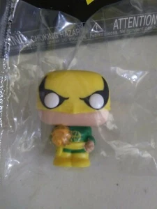 "CALENDARIO DE ADVIENTO FUNKO: MARVEL 80 AÑOS PUÑO DE HIERRO 1,5" - Imagen 1 de 1
