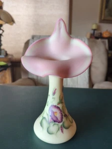 Fenton Burmese Jack in the Pulpit Vase w/ Hummingbird - Picture 1 of 6