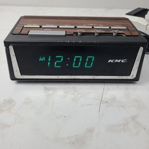 Vintage KMC 908 Fluorescent Digital Alarm Clock Faux Woodgrain Retro - Picture 1 of 6
