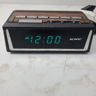 Vintage KMC 908 Fluorescent Digital Alarm Clock Faux Woodgrain Retro - Image 1 of 4