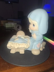 Precious Moments Nativity Mary Baby Jesus Universal Statuary 1999 - Picture 1 of 6