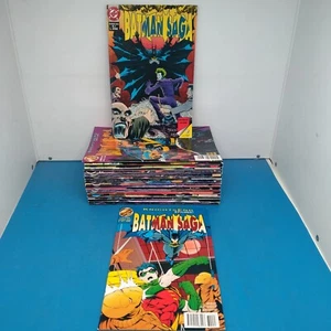BATMAN SAGA- 1/24- Mancante un numero - Dc- Ottima- Playpress - Picture 1 of 7