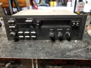 87-91 Ford Truck AM FM Cassette Radio F-150 F-250 Bronco OEM Cougar T-Bird - Picture 1 of 4