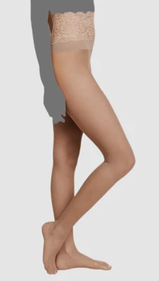 $38 Commando Women's Beige The Sexy Sheer Pantyhose Size Small - Image 1 of 2