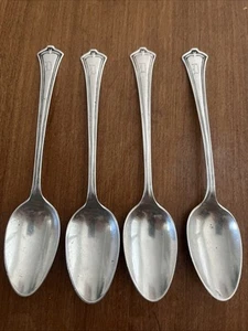 Juego de 4 cucharaditas vintage de plata esterlina monograma "D" 0,55 OZ cada una R Wallace - Imagen 1 de 10