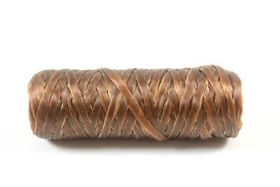 Kulay Tendón Artificial Marrón Encerado Plano Hilo Poliéster, Bobina Sinue, 20 yardas Foto 1 de 2