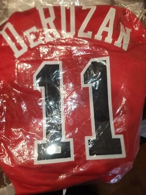 DeMar DeRozan 签名亲笔签名 XL 定制球衣 BAS 认证芝加哥公牛队签名 — 第 1/2 张图片