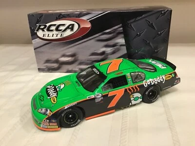 Danica Patrick Go Daddy 2010 Impala número 7 RCCA Elite 1/24 Foto 1 de 4