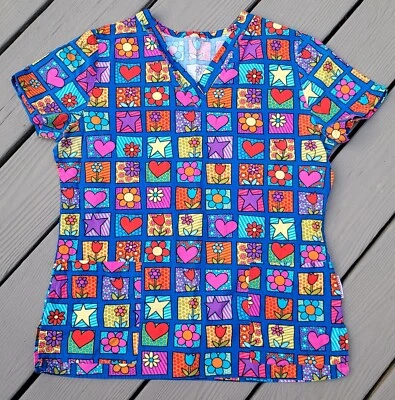 White Cross Scrub Top Sm I Combine Shipping Contact Me B4 U Buy See Description - Image 1 of 4