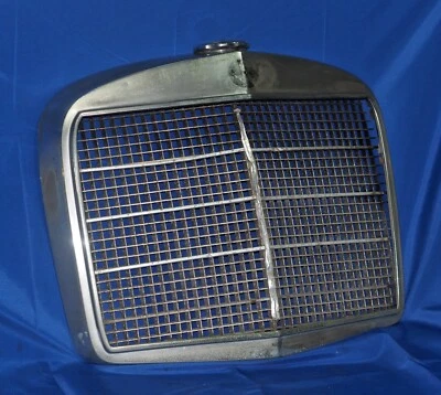 1963-1981 Mercedes W100 Pullman 600 Grosser Limousine Grille OEM ROUGH SHAPE - Image 1 of 4