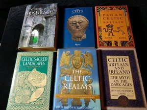 Irisch/keltisch 6 Bücher Lot Myles Dillon, Anne Ross, Rizzoli, Nigel Pennick +2 - Bild 1 von 1