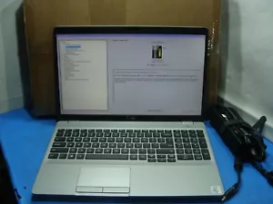 Dell Latitude 5511 15" FHD Intel i7-10850H 5,10 GHz 16 GB RAM 512 GB Nvidia MX250 - Foto 1 di 22