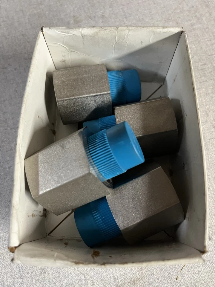 "Adaptador reductor Swagelok SS-12-RA-8 3/4"" FNPT x 1/2"" MNPT" Foto 1 de 1