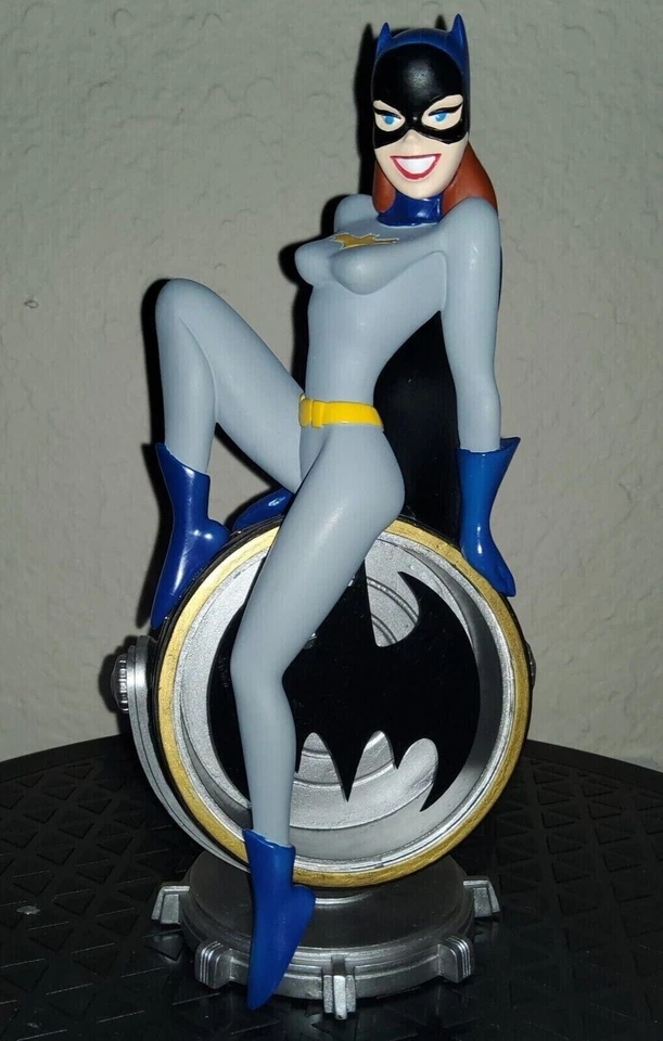 Статуэтка BATGIRL (скульптура Barsom) -- [DC Direct] - Изображение 1 из 1