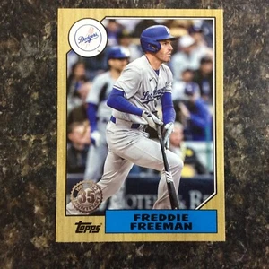 Actualización Topps 2022 87TBU-25 Freddie Freeman Los Angeles Dodgers - Imagen 1 de 2