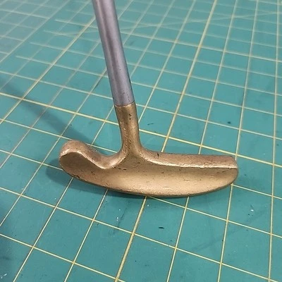 Acushnet Bulls Eye M5C Flange Blade Putter Golf Club RH 34" Shaft John Reuter Jr - Image 1 of 4