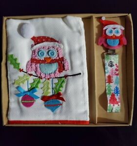 Mud Pie Holiday Baby Girl Christmas Owl Burp & Pacy Pacifier Clip Set 1592022