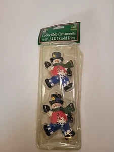 Greenbrier Weihnachtshaus Sammlerstück Ornamente mit 24 KT Goldrand Schneemänner 2er-Packung - Bild 1 von 11