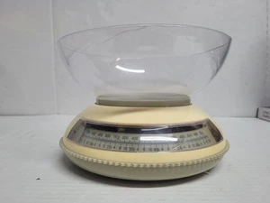 Ancienne balance alimentaire cuisine - grammes et onces - ronde avec bol - rangement facile - Photo 1/6