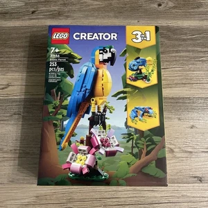 LEGO Creator 3 in 1 Exotischer Papagei Bauspielzeug Set, verwandelt sich in 3 Tiere - Bild 1 von 4