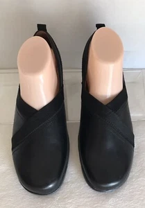 NEU ~ COBB HILL PENFIELD UMSCHLAG SCHWARZ LEDER SLIPPER FLACH DAMENSCHUHE 9 B - Bild 1 von 5