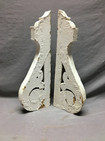 Pair Wood Gingerbread Corbels White Shabby Porch Brackets Chic Vintage 811-21B Cover