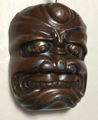 Antigua, detalles finos, bronce japonés Japón, máscara Netsuke (Mennetsuke) Obeshimi Foto 1 de 4