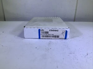 Supermicro RSC-R2UW-2E8E16 Left Hand Side PCI-E x16 PCI-E Riser Guard - JJ O3C - Picture 1 of 6