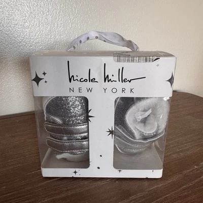 Nicole Miller Stepping Stones NY Baby 3-6 M Silver Sparkle Lined Crib Shoes - Image 1 of 4