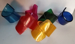 6 PORTATOVAGLIOLI IN PLASTICA VINTAGE - Foto 1 di 3