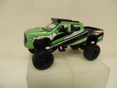 MAISTO - Escala 1/52 - Toyota Tundra TRD Pro verde Foto 1 de 4