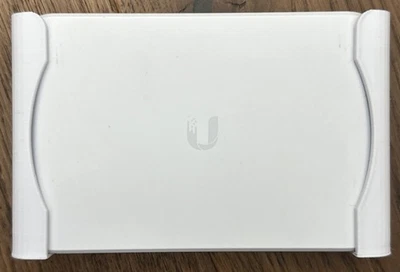 Ubiquiti Networks USW-Flex-Mini 5 Port Powered Gigabit Ethernet Switch + Mount  - Image 1 of 4