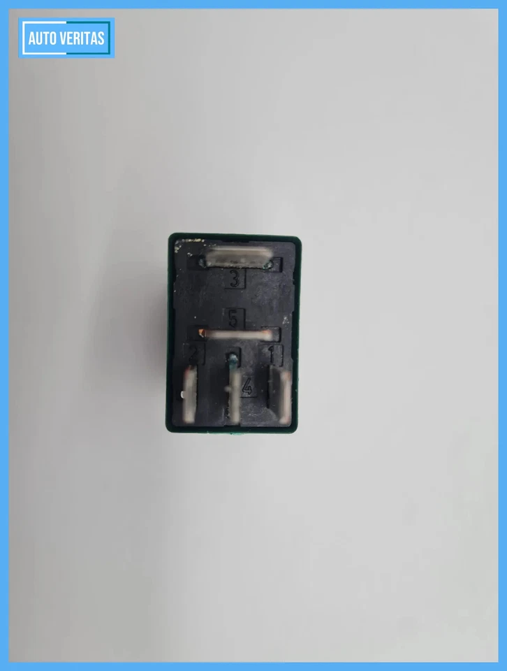 Original BMW 1er/2er/3er/5er/6er/X1/X2/X3/X5 relay 61366901469 - Image 1 of 4