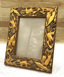 Hand-Carved Wood Picture Frame Leaf & Berry Botanical Design 5x7 Rustic Gold VTG - Picture 1 of 13