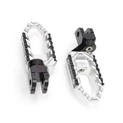 SILVER FRONT WIDE FOOT PEGS EXTENDED 25MM FOR Yamaha YZF R1 R1M 15-21 20 19 18 - Image 1 of 4
